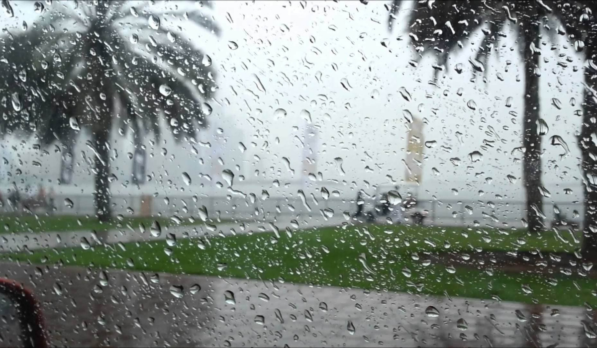 الأرصاد تعلن الإنذار الأحملر على أجزء من منطقة مكة المكرمة الآن