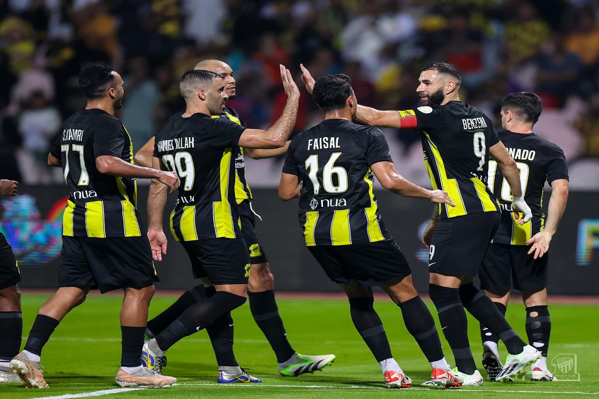 لاعبو السعودية إلى أوروبا.. نادي بلجيكي يعلن ضم ثنائي نادي الاتحاد السعودي بصورة رسمية