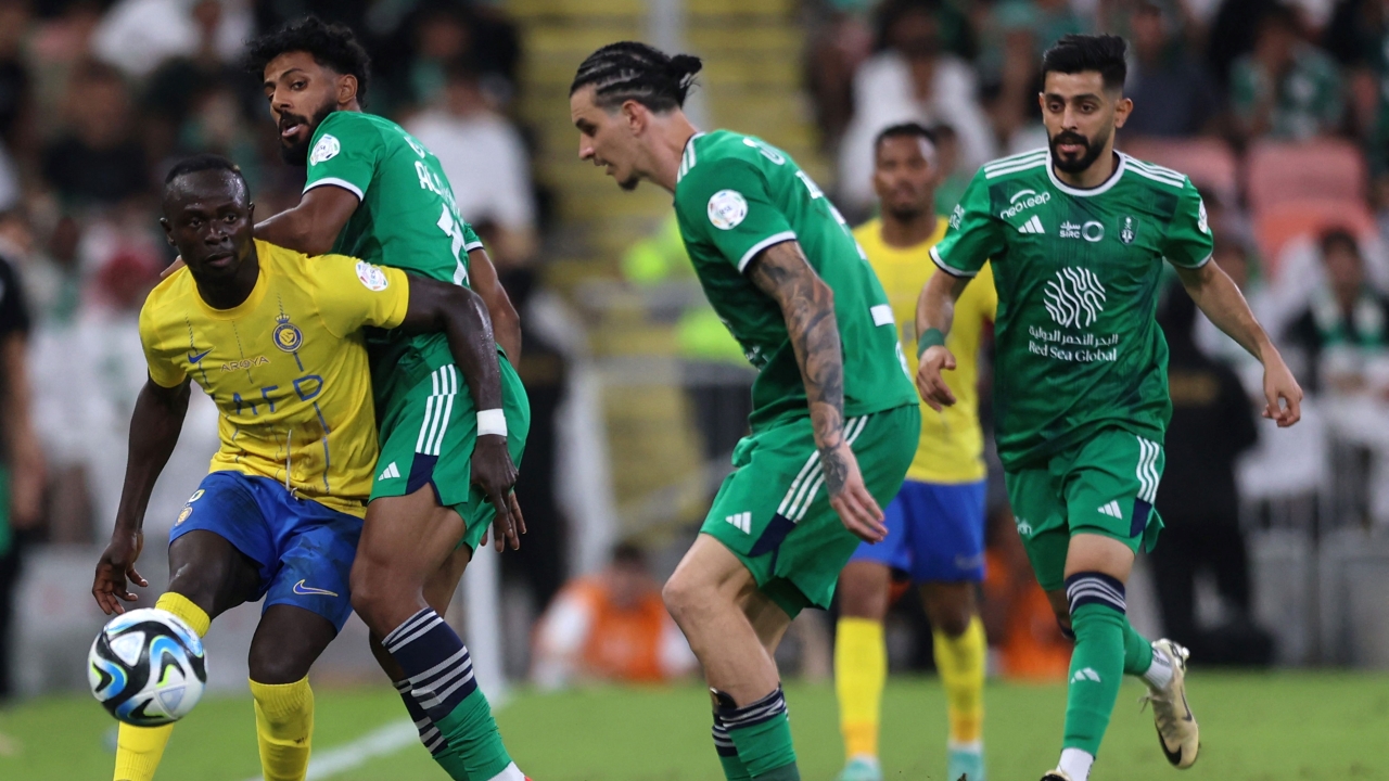 أزمة قوية في معسكر الأهلي قبل كلاسيكو النصر والسبب فيغا