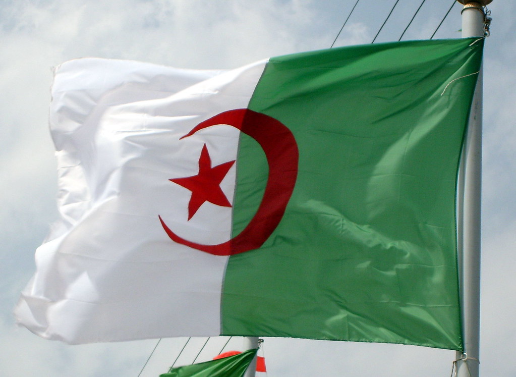 الجزائر