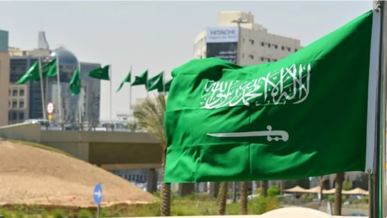 الفرق بين يوم التأسيس واليوم الوطني للاطفال