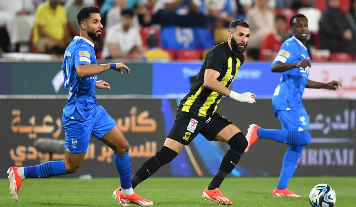 القنوات الناقلة لمباراة الهلال والاتحاد اليوم