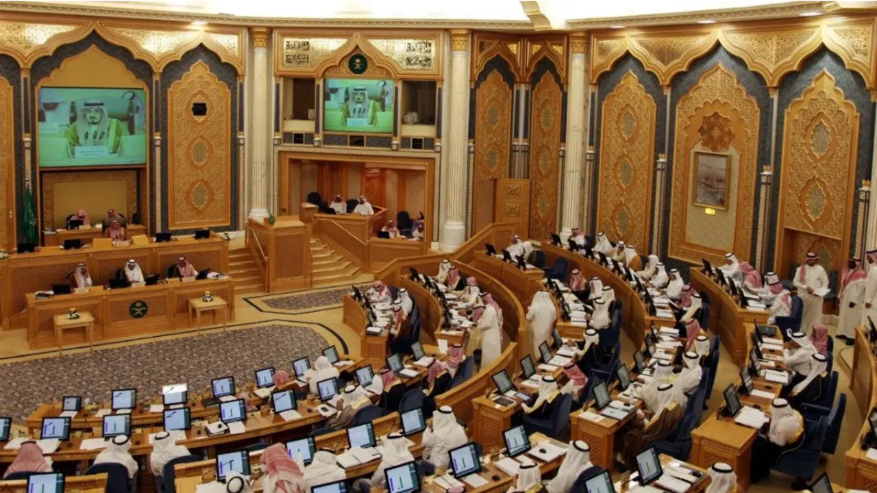 انباء عن صرف رواتب إضافية للمتقاعدين