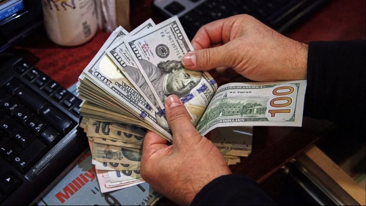 سعر الدولار اليوم مقابل الجنيه المصري