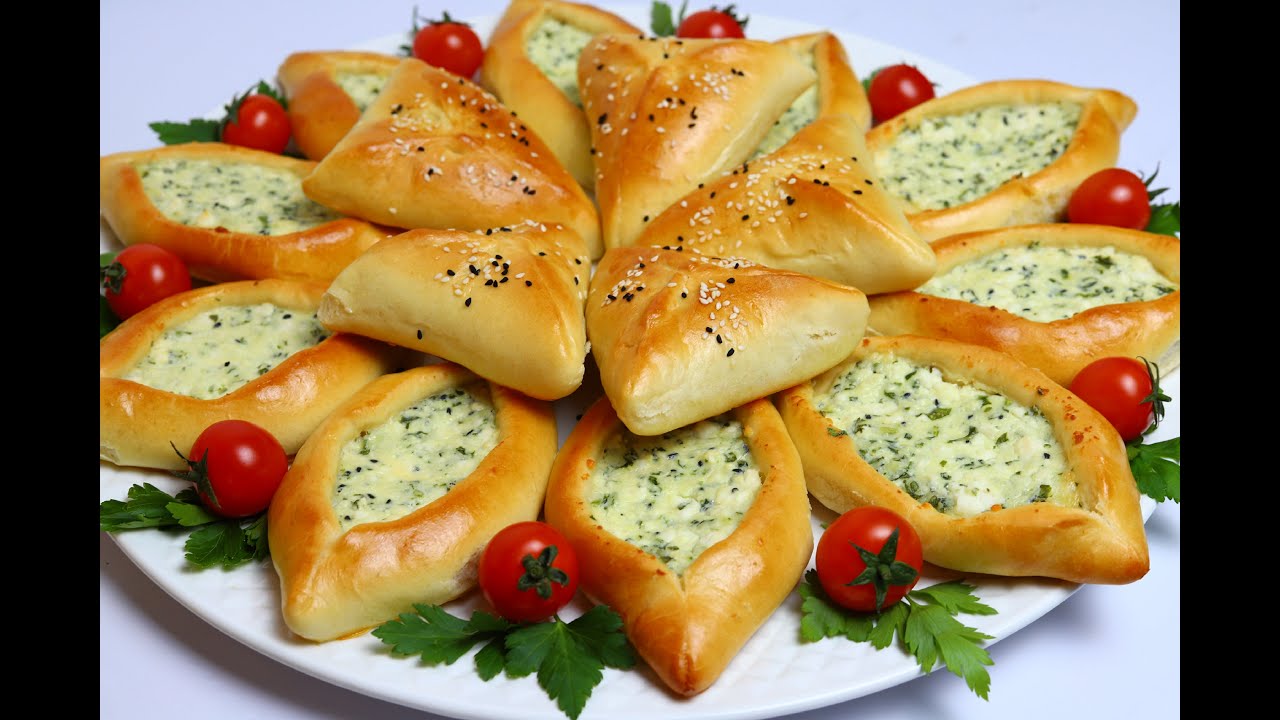 طريقة عمل الفطيرة بالجبنة