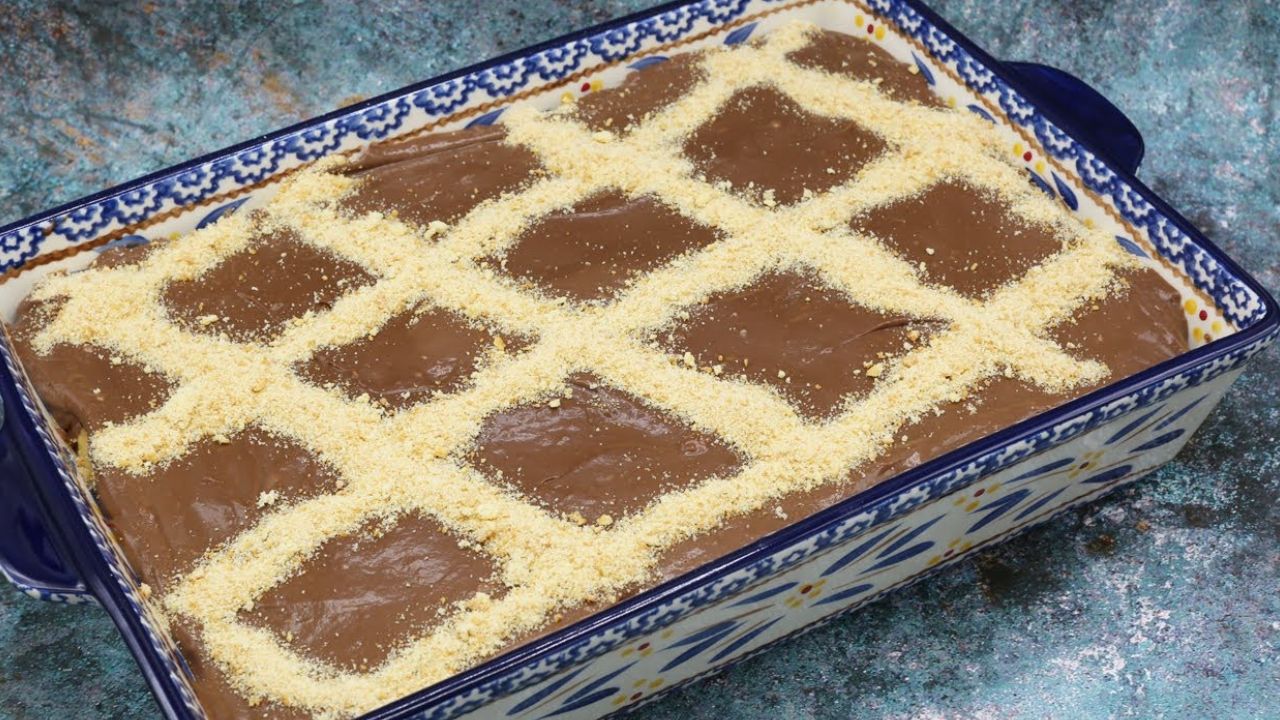 طريقة عمل المهلبية بالبسكويت