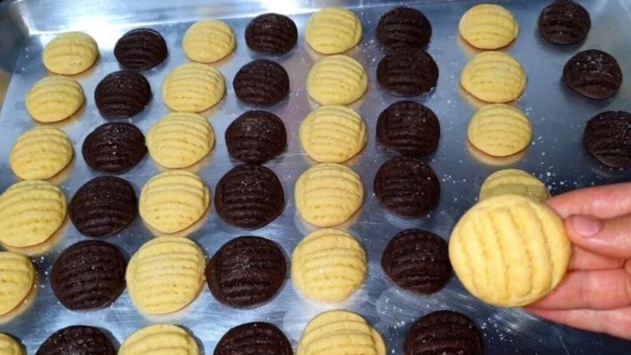 طريقة عمل بسكويت العشر دقائق