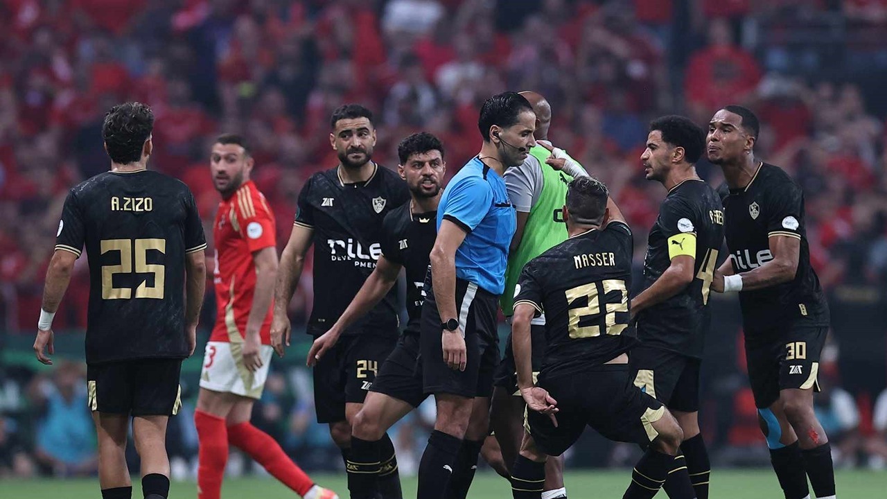 كاكا وفييرا يحسمان جدل ركلة جزاء الأهلي ويكشفان: هل استحق الزمالك أيضًا؟