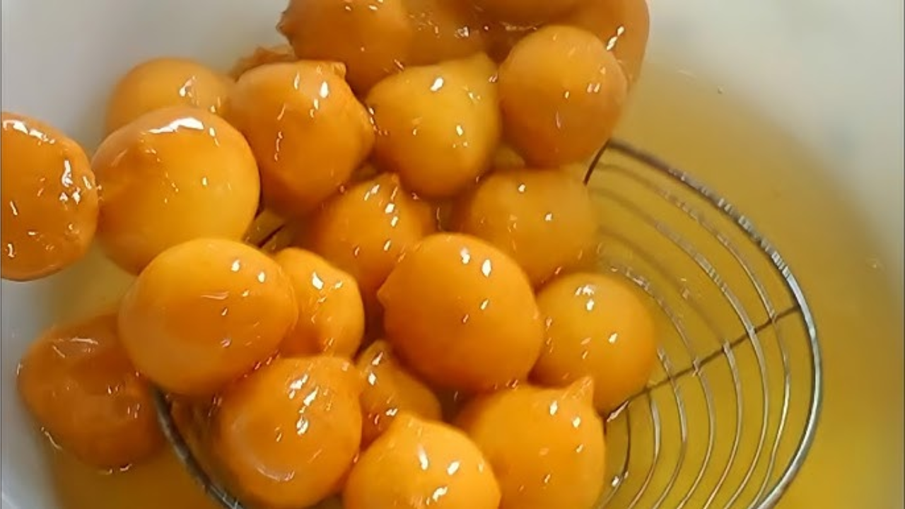 الزلابيه أو العوامة