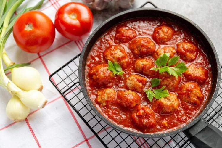 أسرار نجاح عمل كفتة داود باشا في البيت وبالمكونات والخطوات وبأسهل طريقة