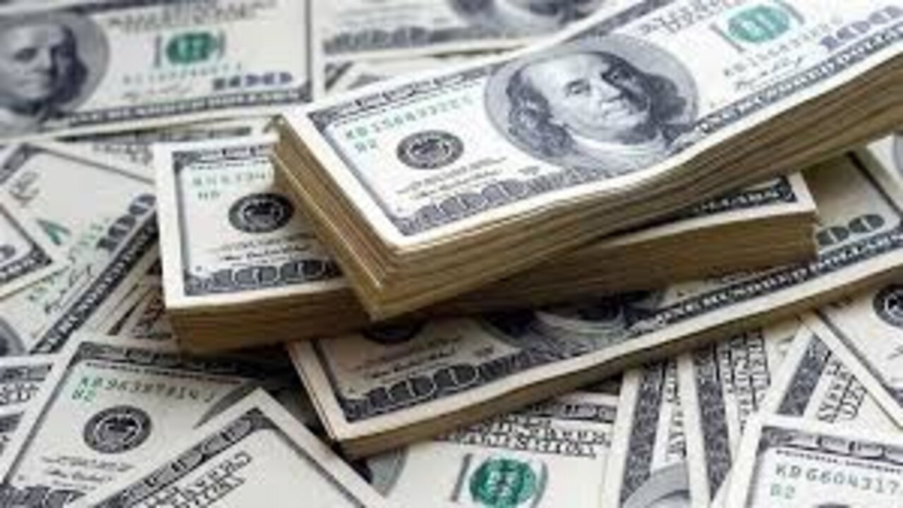 تراجع أسعار الدولار في بغداد و أربيل مع نهاية الأسبوع