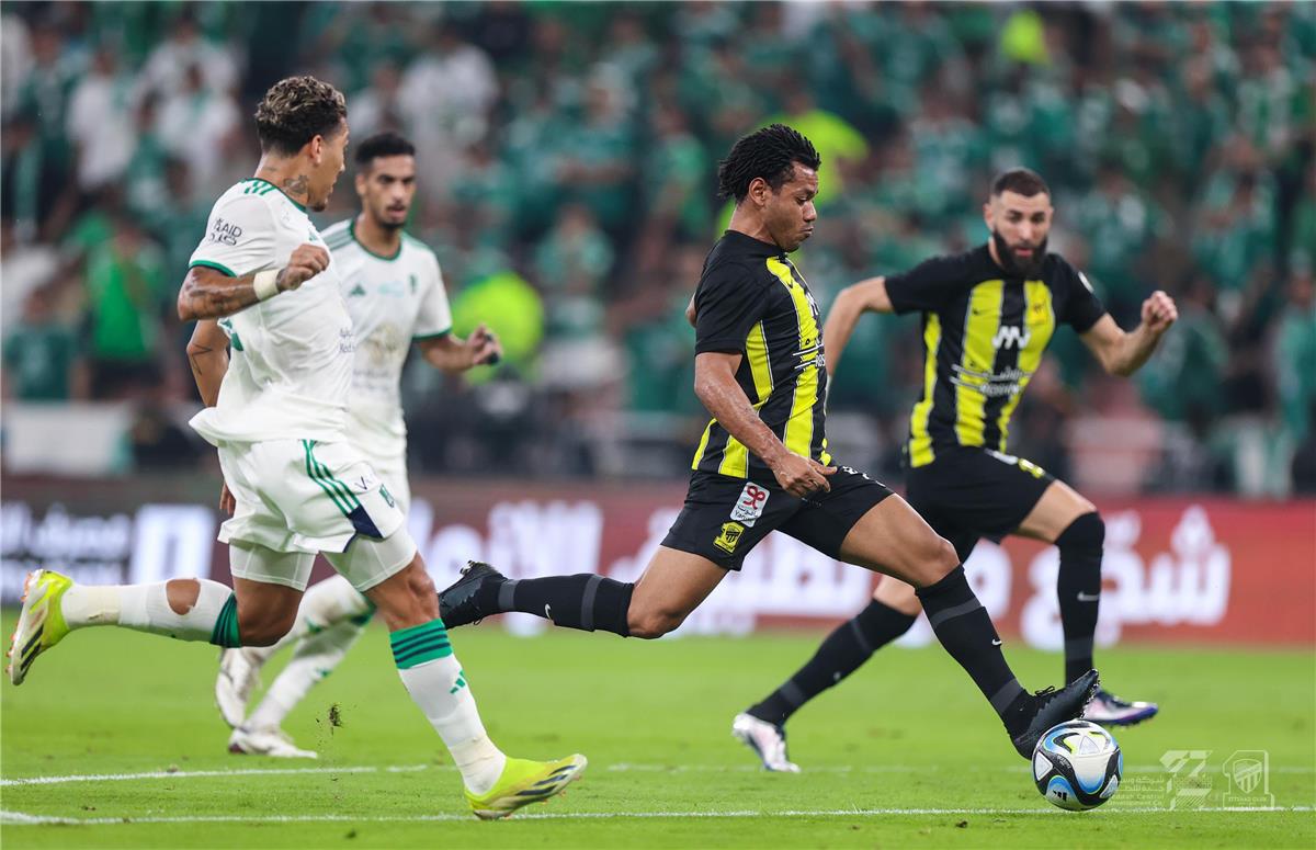 مباراة الاتحاد والاهلى السعودى اليوم