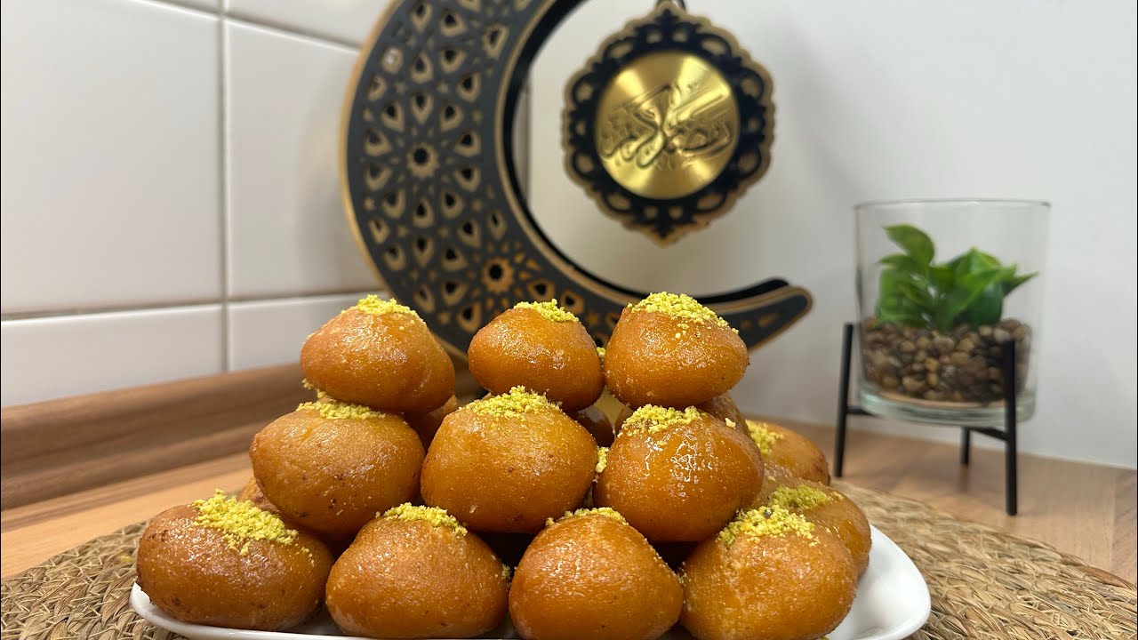 كرات السميد بالزبادي