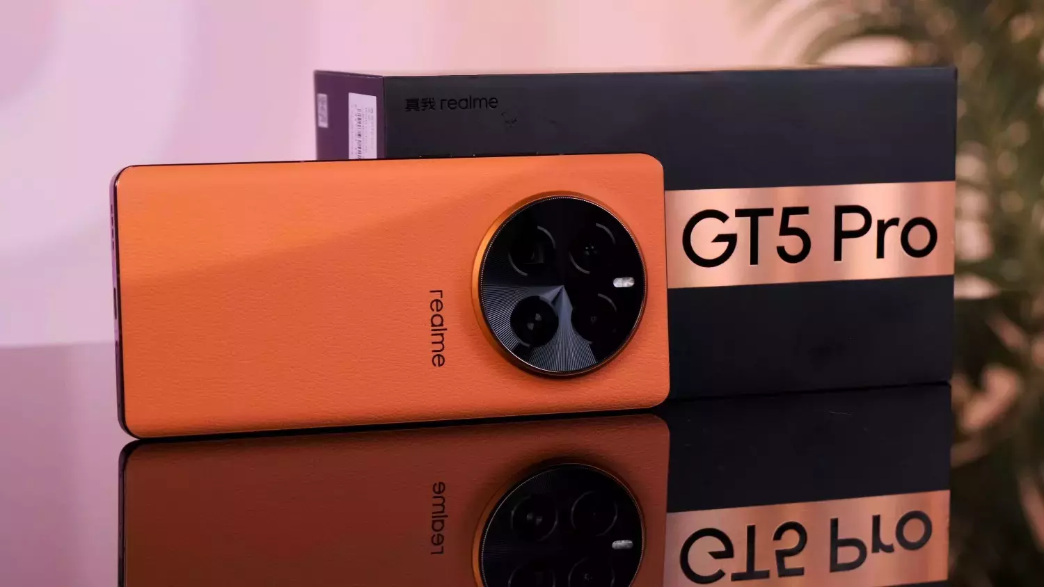 عنوان الفخامة من ريلمي Realme GT5 Pro.. أقوى وأرخص فلاجشيب بكاميرات ثورية