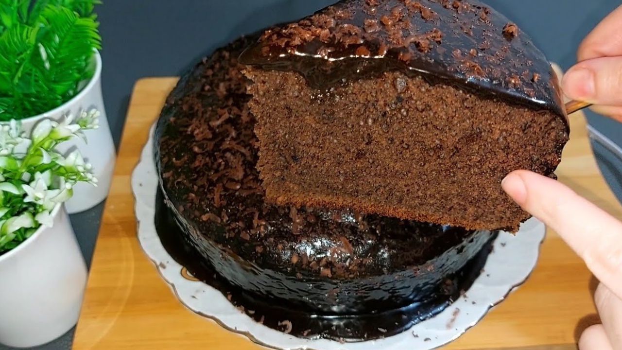 طريقة عمل كيكة الحلة بالشيكولاته