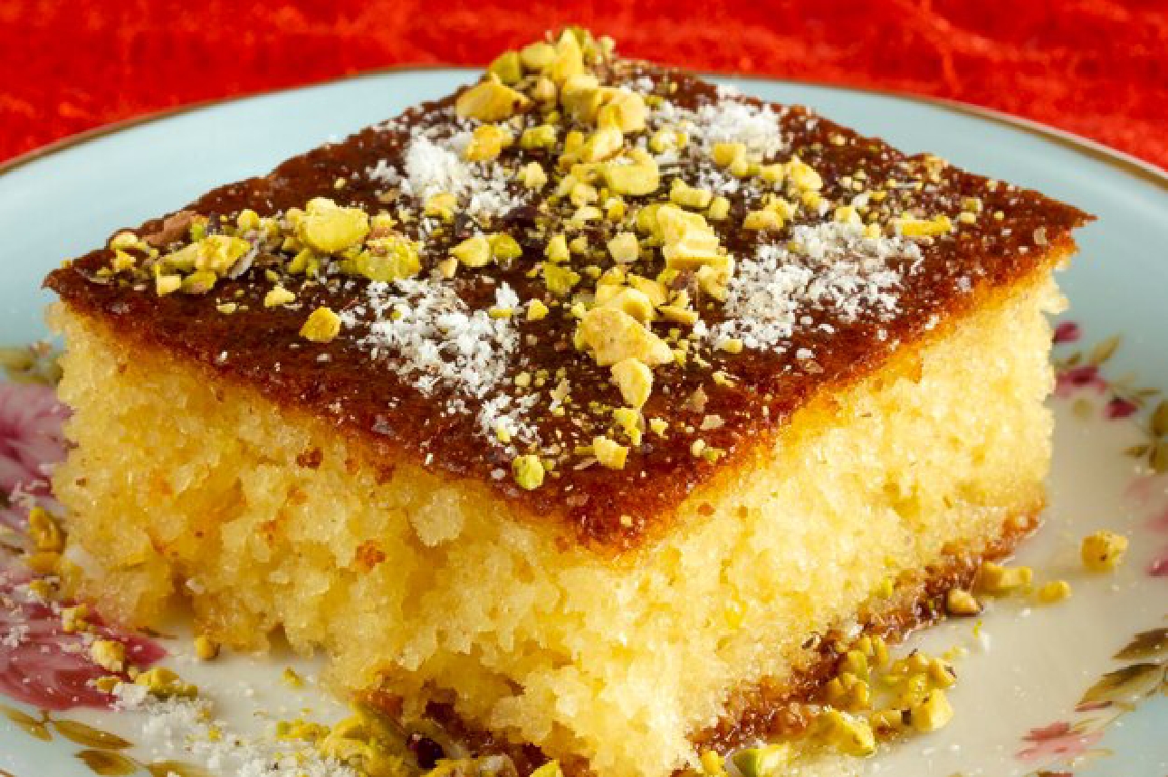 كيكة هريسة الذرة باللبن الزبادي