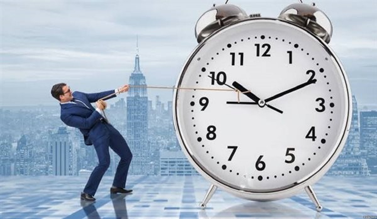 موعد التقويم الشتوي 2025 وطريقة تغيير الساعة في هذا اليوم