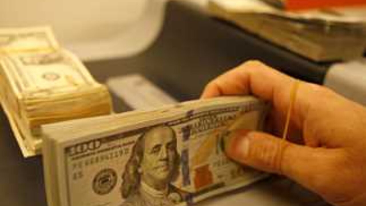 إرتفاع أسعار الدولار اليوم
