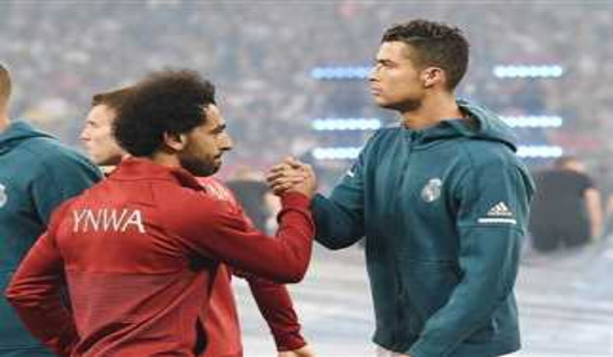 رونالدو يسعى لإقناع محمد صلاح بالانتقال إلى النصر السعودي