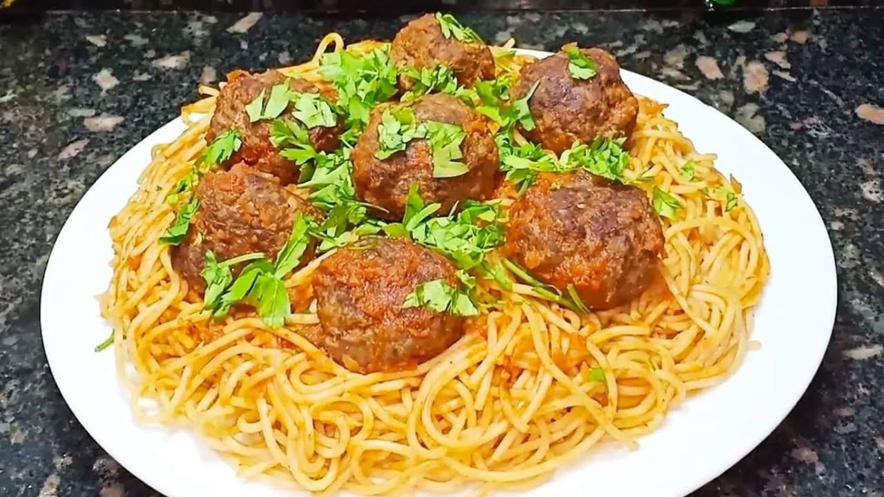 طريقة تحضير مكرونة اسباجتي بكرات اللحمة