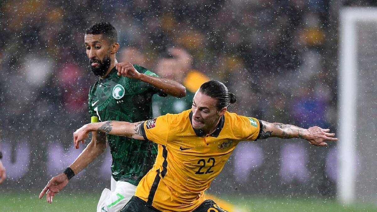 القنوات الناقلة لمباراة السعودية وأستراليا Saudi Arabia vs Australia في تصفيات كأس العالم 2026 وهل يمكن متابعتها مجانا؟