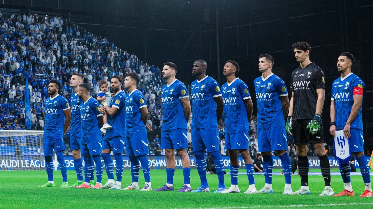 عاجل| "وفاة مفاجئة" تتسبب في غياب نجم الهلال السعودي عن مباراة ضمك بدوري روشن