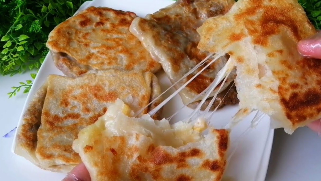 خطوات صنع فطيرة الطاسة