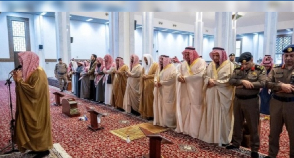 جموع المصليين يؤدون صلاة الاستسقاء اليوم في جميع مناطق المملكة اليوم