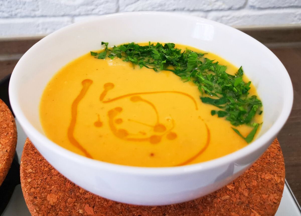 شوربة العدس
