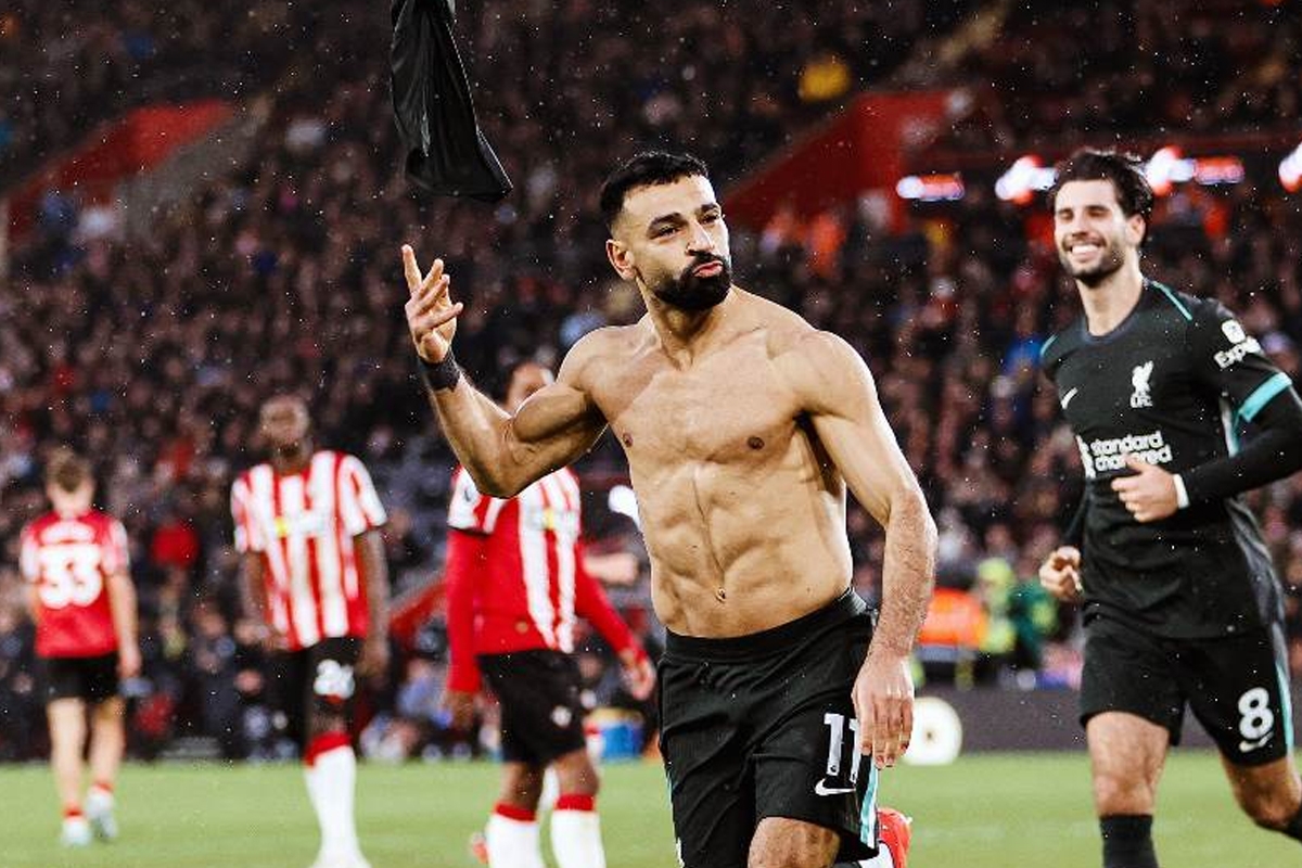 بعد تصريحاته الأخيرة.. تقارير تكشف عن مفاجأة الهلال السعودي لـ ضم محمد صلاح