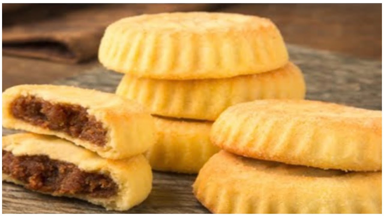 مكونات عمل معمول التمر