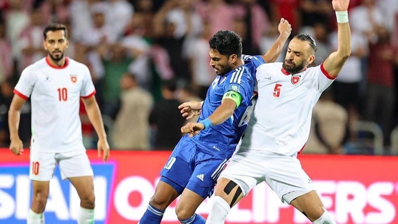 من هو معلق مباراة الكويت والأردن الإياب في تصفيات كأس العالم 2026؟