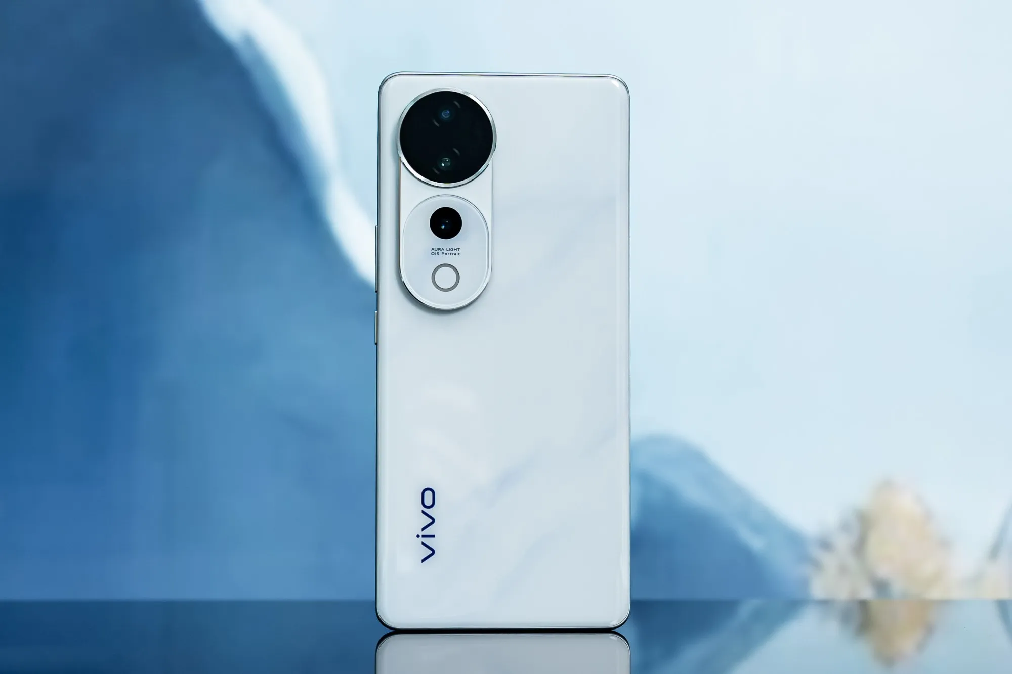 الأكثر فخامة وجمال من فيفو Vivo S20 Pro.. أفضل هاتف شبابي لهواة التصوير