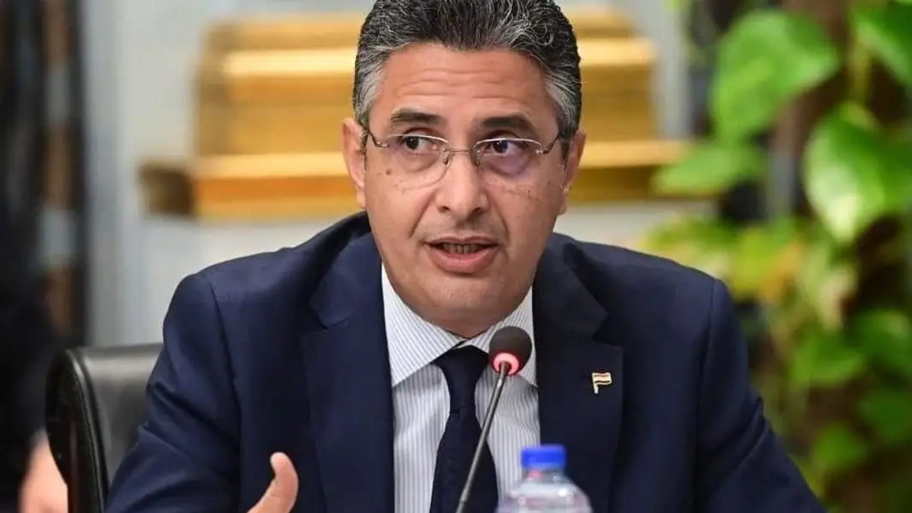 وزير التموين يؤكد على توافر المخزون الاستراتيجي لمختلف السلع