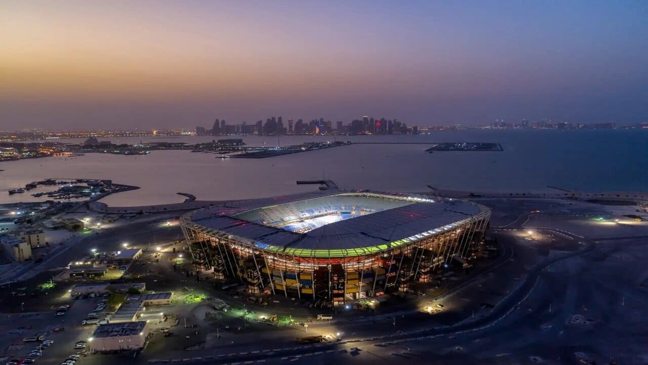 كأس الأبطال.. مواجهة باريس وموناكو في ملعب 974