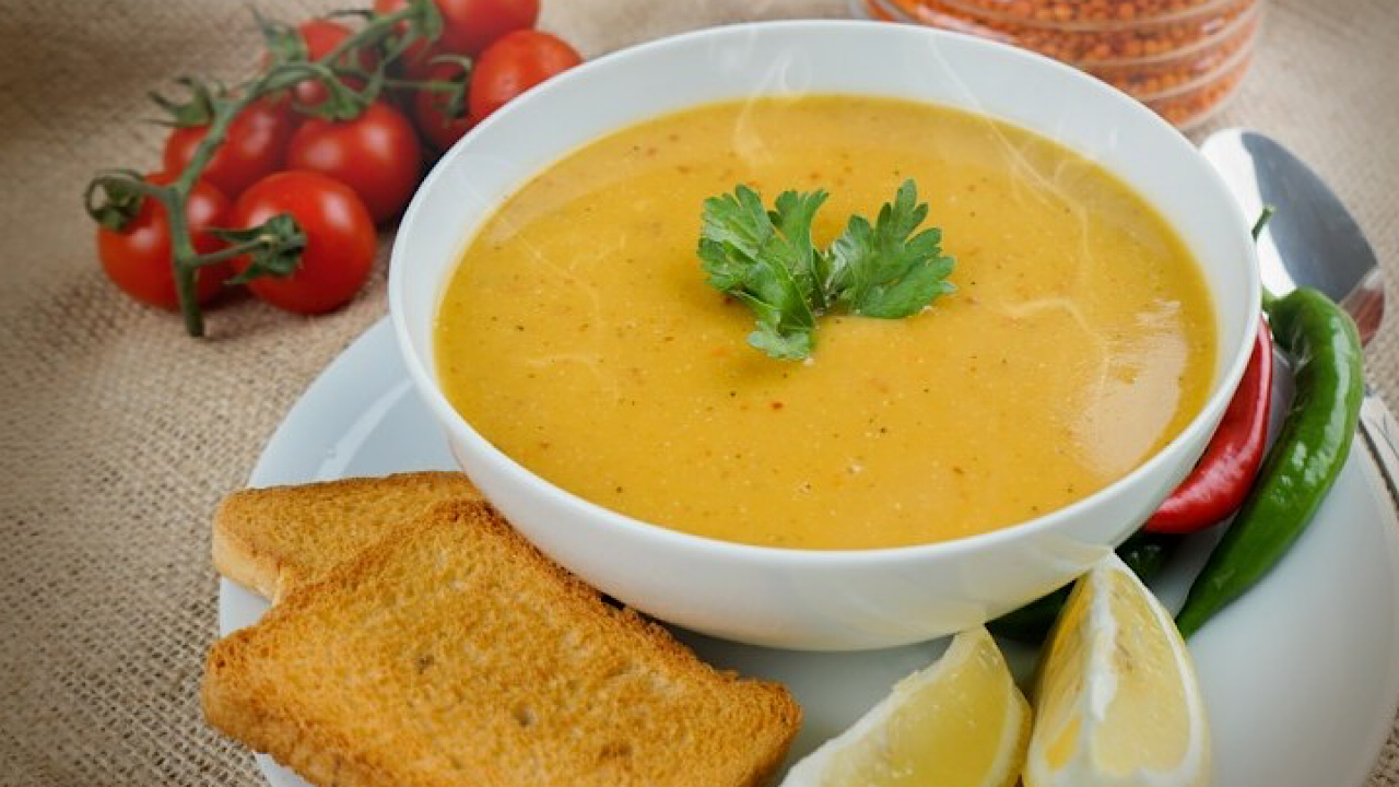 طريقة عمل شوربة العدس