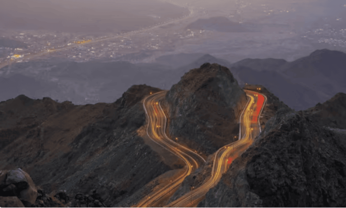 إغلاق طريق السيل الكبير لمدة شهرين لإجراء أعمال الصيانة