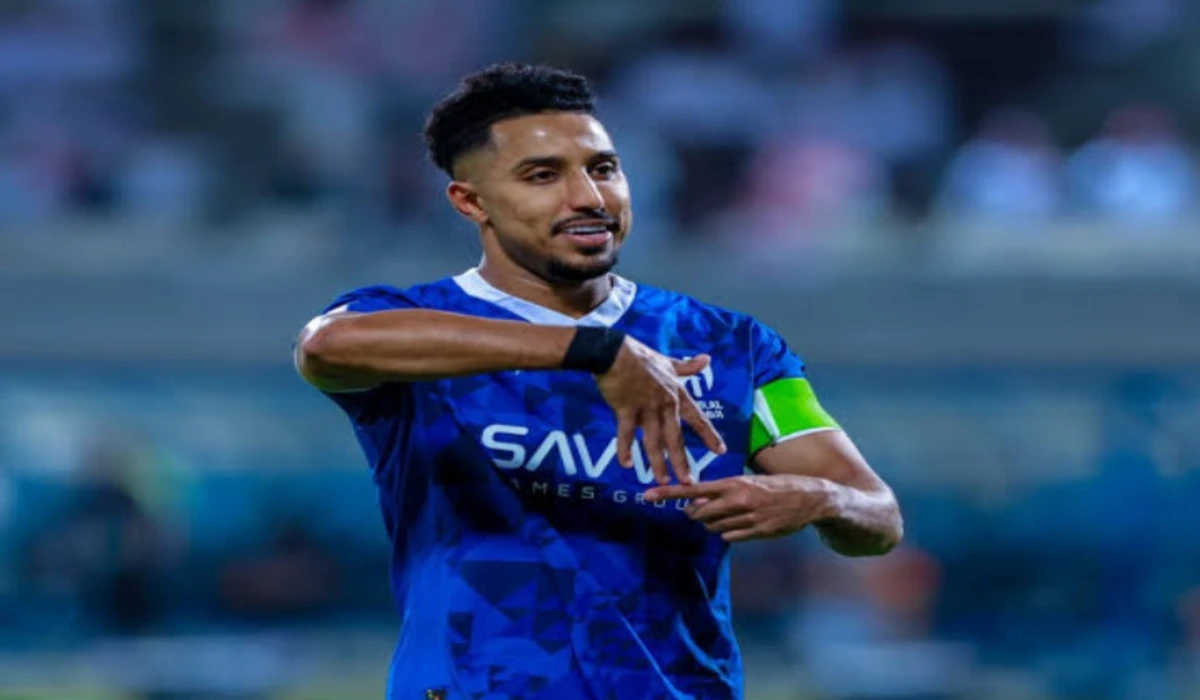 ترقب وقلق.. موقف غامض للنجم سالم الدوسري وشكوك حول غيابه عن المنتخب السعودي في خليجي 26 