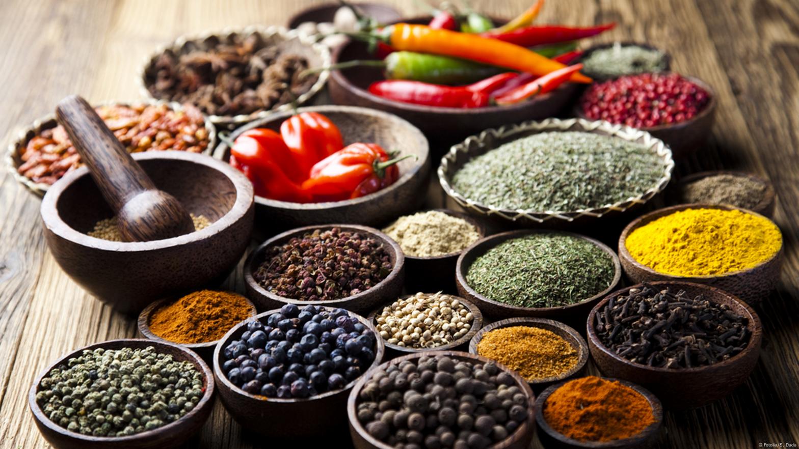 أعشاب وتوابل تعزز صحة الدماغ