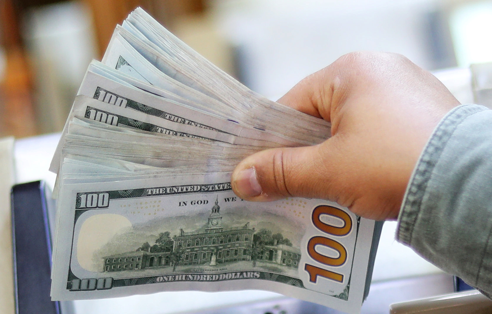 سعر الدولار فى البنوك