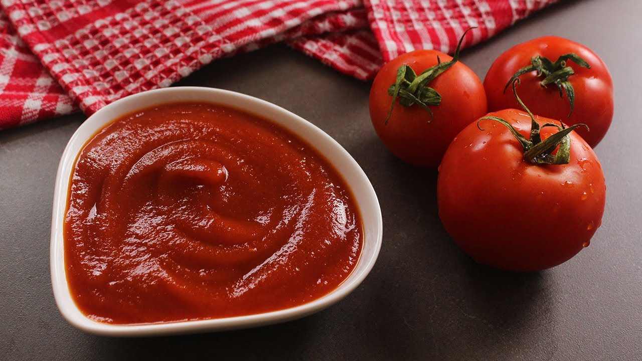 طريقة عمل الكاتشب البيتي بمذاق رائع أحلى من الجاهز