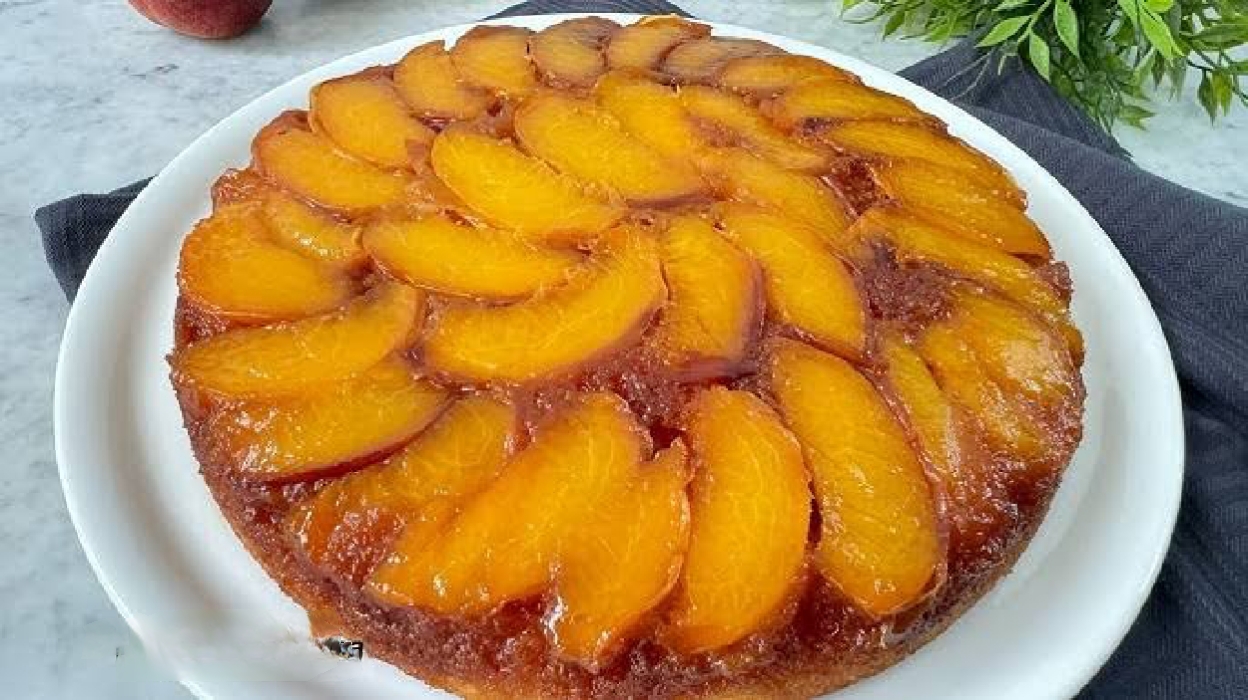 كيكة طاسة بالفواكه في دقايق حضريها