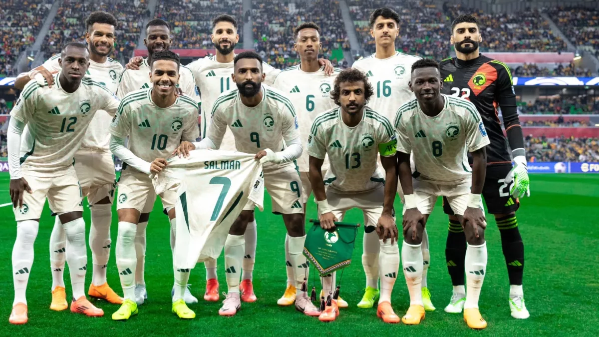 ضربة قوية لـ منتخب السعودية قبل مواجهة اليمن في خليجي 26.. وأول رد فعل من رينارد