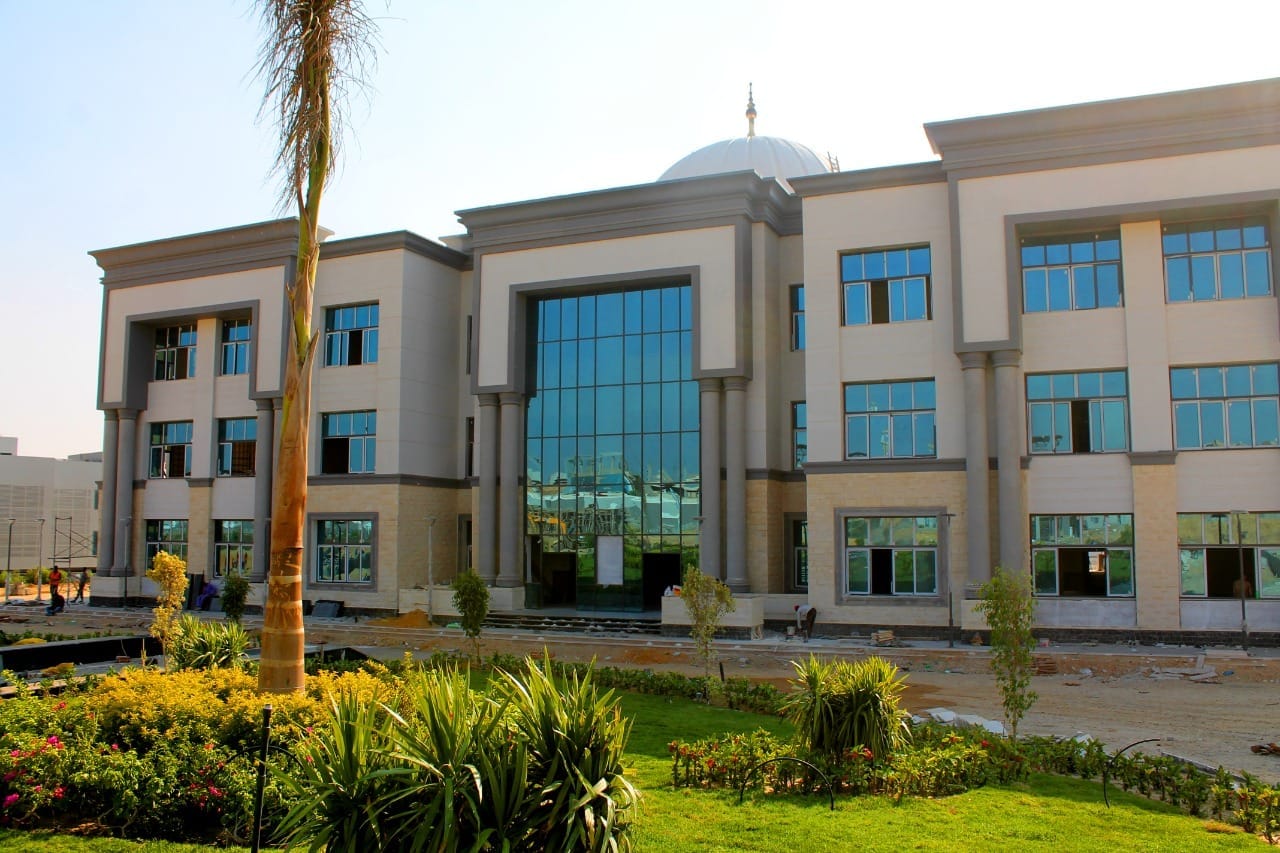 وظائف جامعة بنها الأهلية بالعبور