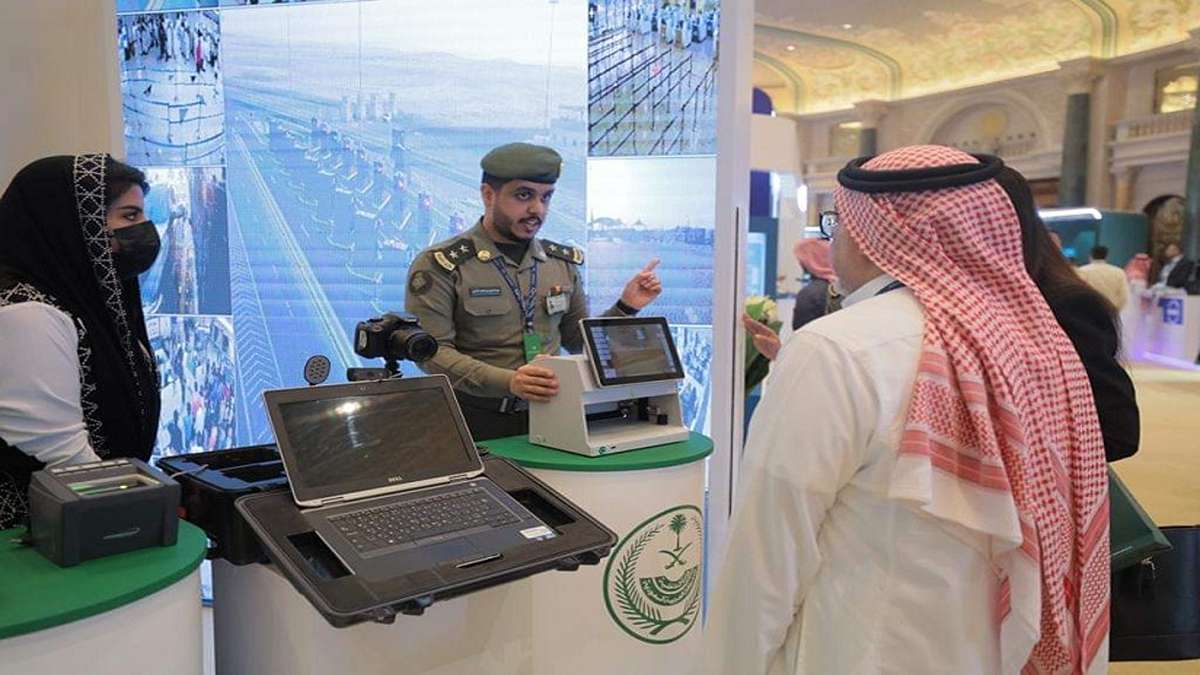 تنبيه هام من الجوازات السعودية بشأن شرط عدم تسبب إيقاف الخدمات في المنع من السفر أو تجديد الجواز