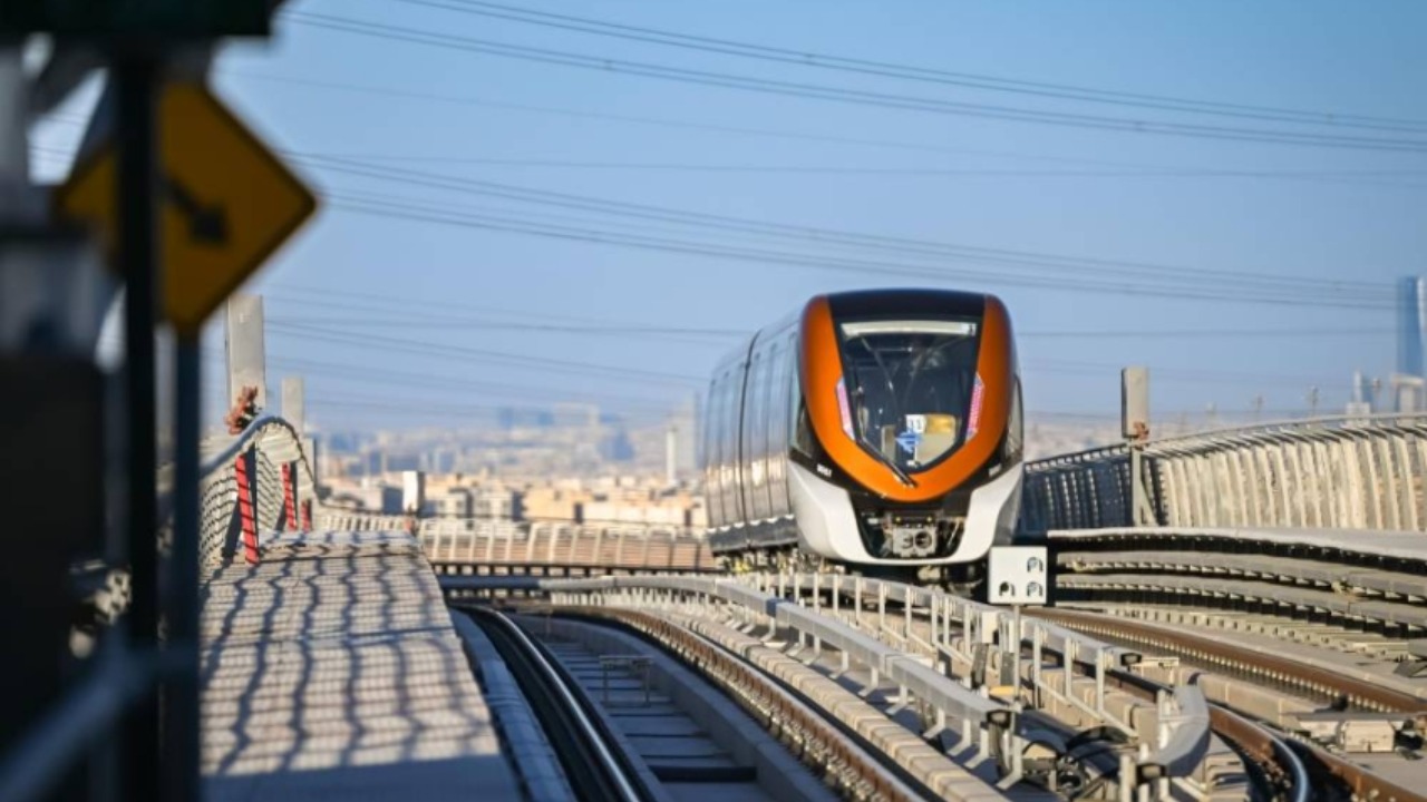 تشغيل المسار البرتقالي لقطار الرياض