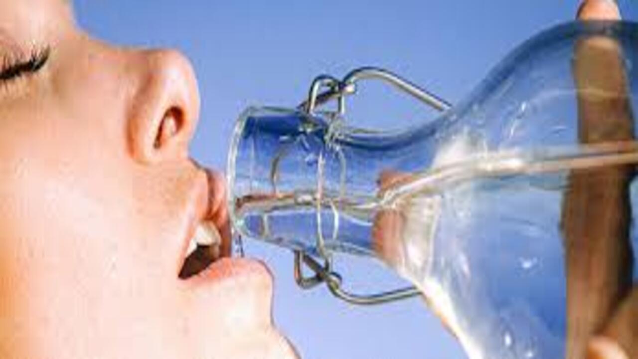 اضرار عدم شرب الماء