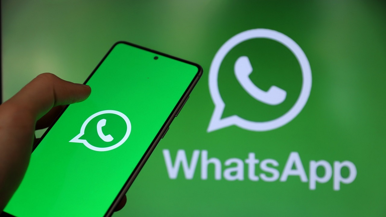 افضل صانع ملصقات واتساب