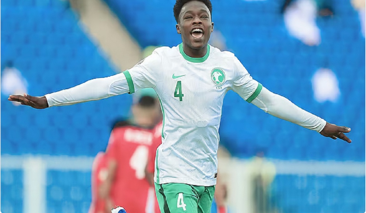الأهلي السعودي يُعلن رسمياً تجديد عقد اللاعب "محمد بكر".. تفاصيل