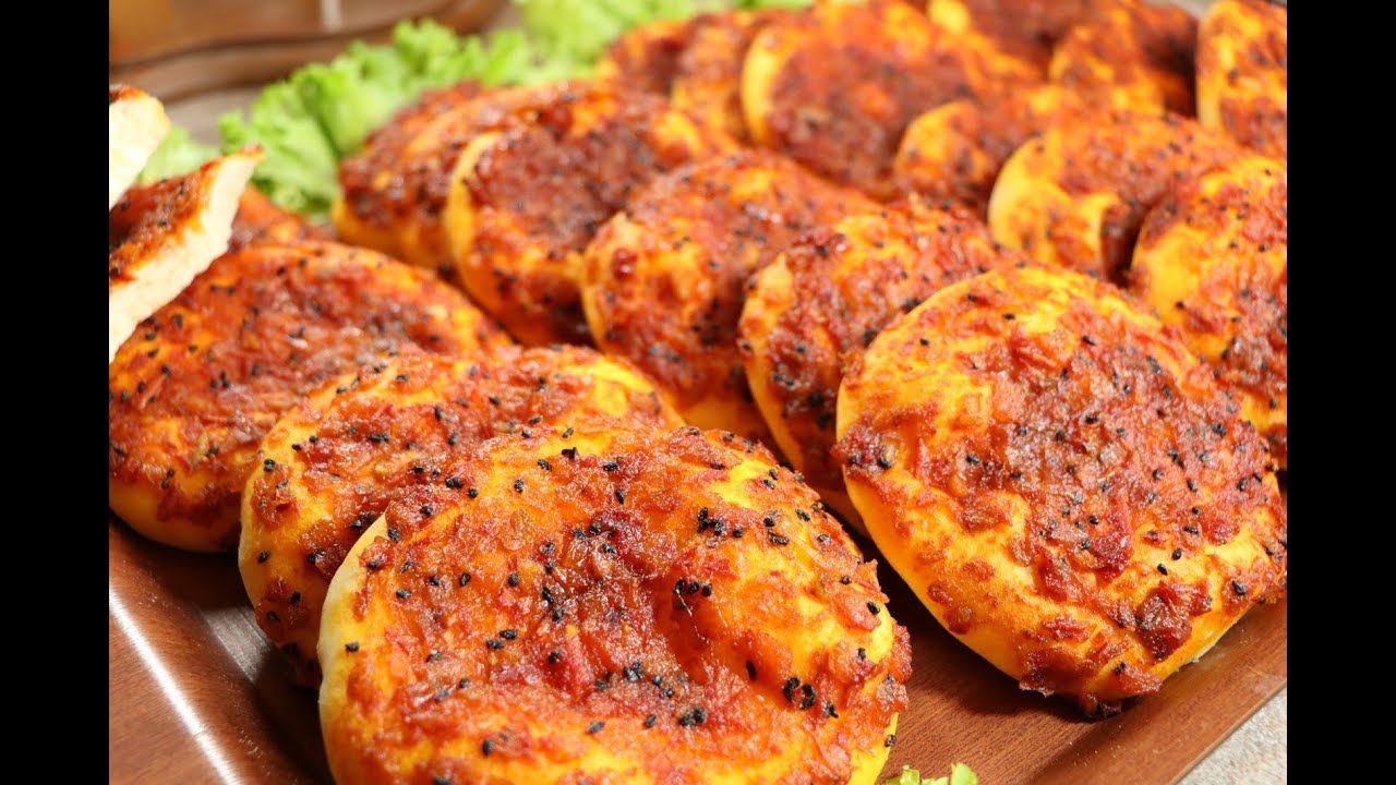 فطائر الطاسة السريعة الهشه بدون فرن